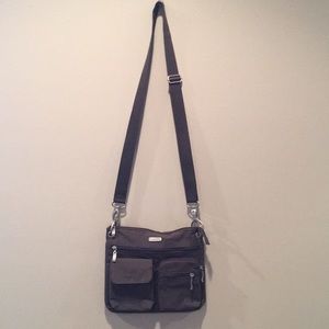 Baggallini over the shoulder travel purse